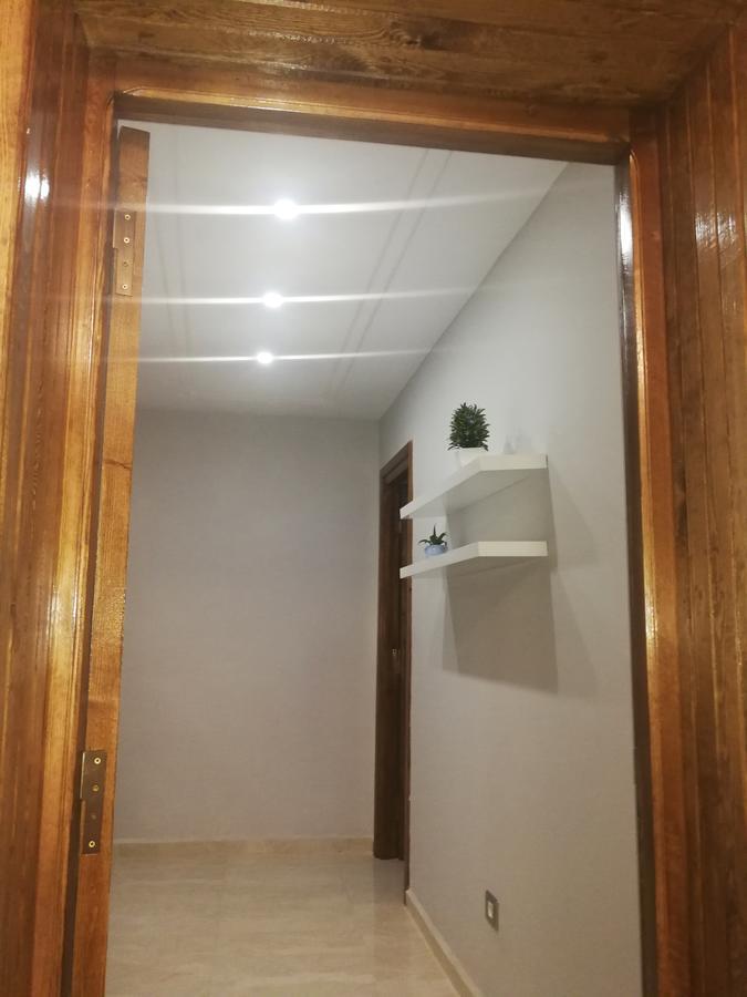 אפרטהוטל ביזרטה London House מראה חיצוני תמונה