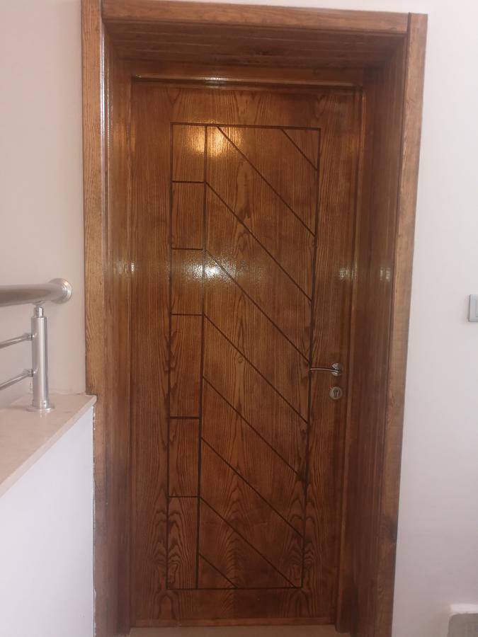 אפרטהוטל ביזרטה London House מראה חיצוני תמונה